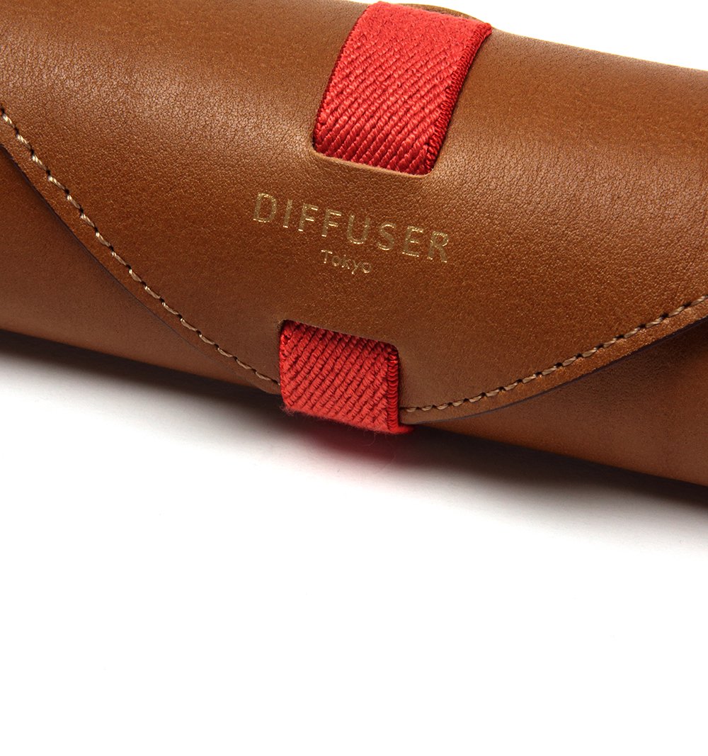 DIFFUSER(ディフューザー) SG1109C OIL LEATHER ROLL EYEWEAR CASE