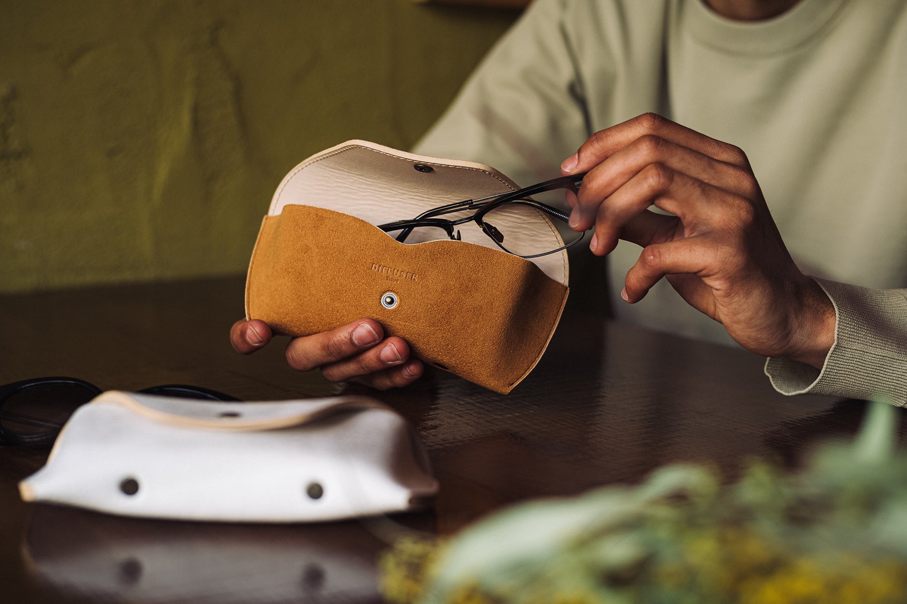 DIFFUSER(ディフューザー) SG1139D-Sサイズ TECH SUEDE EYEWEAR CASE