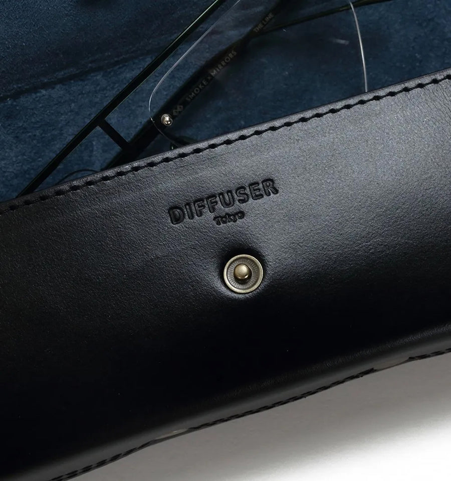 DIFFUSER(ディフューザー) SG1163A OIL LEATHER RECT EYEWEAR CASE ブラック
