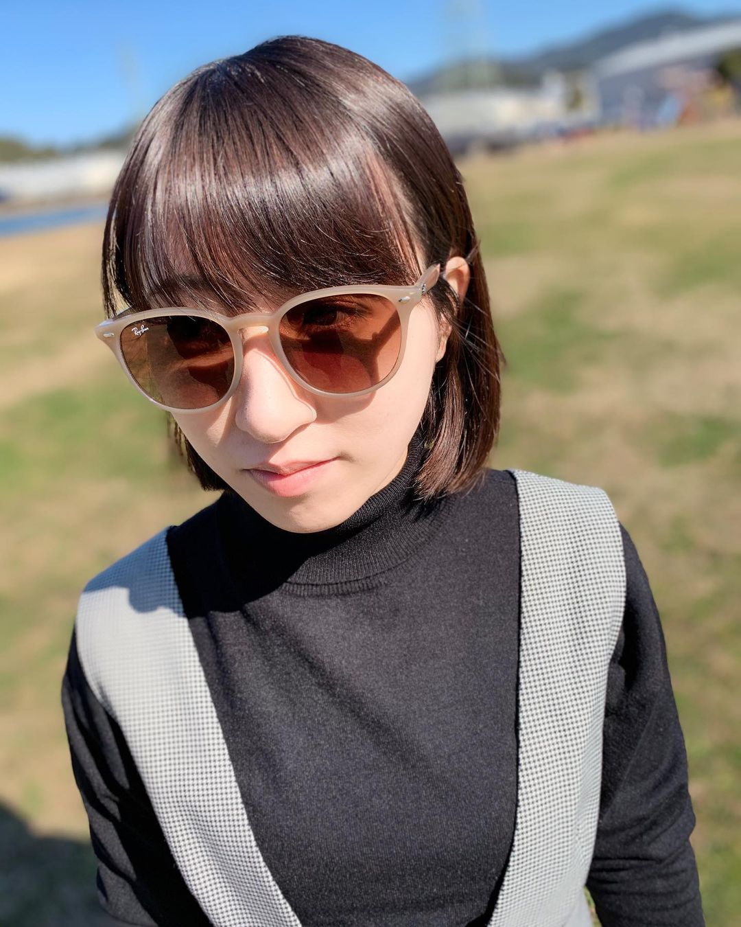 Ray-Ban(レイバンサングラス)RB 4259F-616613ブラウン(53) – 武田メガネオンラインショップ